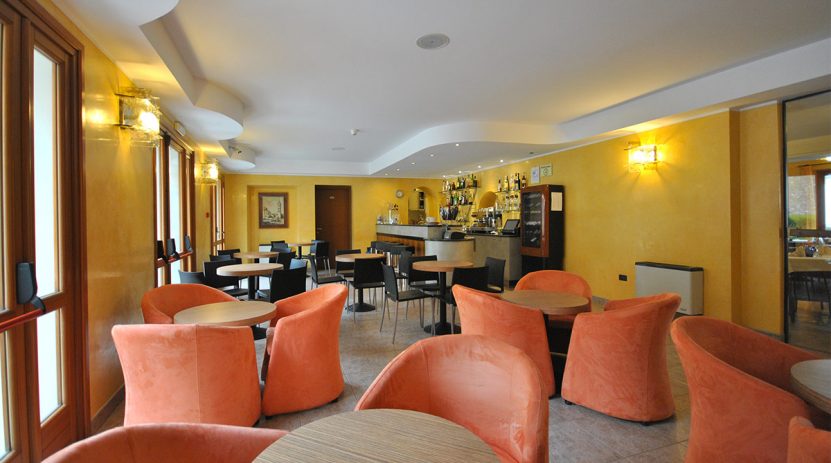 Il Bar presso l'Hotel Gallo a Tignale sul lago di Garda
