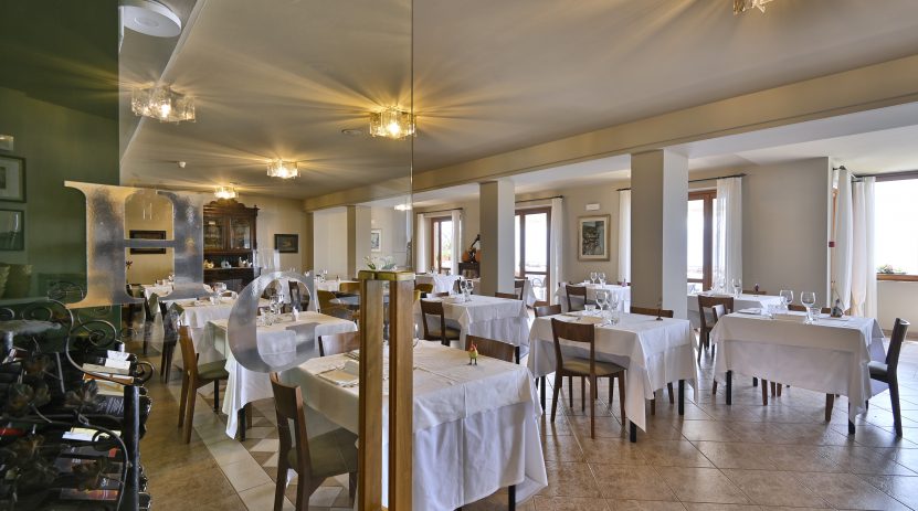 Sala Hotel Gallo Tignale Lago di Garda
